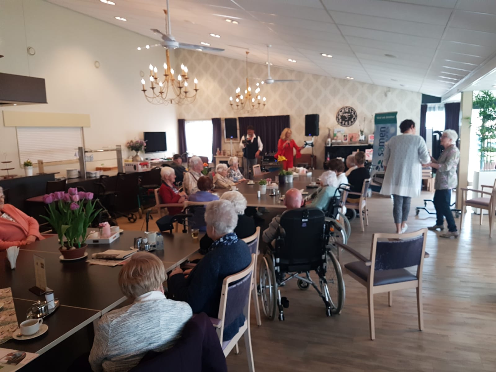 Een gezellige middag in De Zandstee