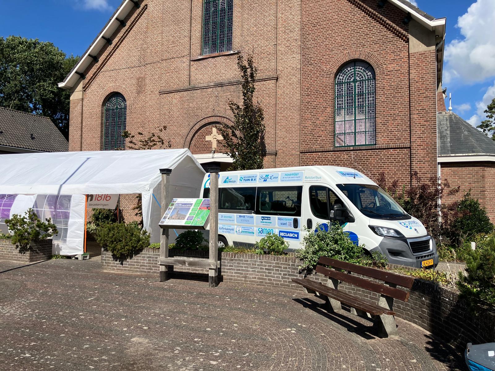 "Feest op het Plein" in 't Zand en Samen Vrienden was erbij